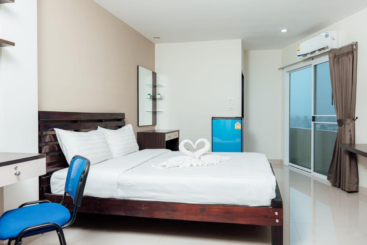 Corner One Residence Hat Yai Eksteriør billede